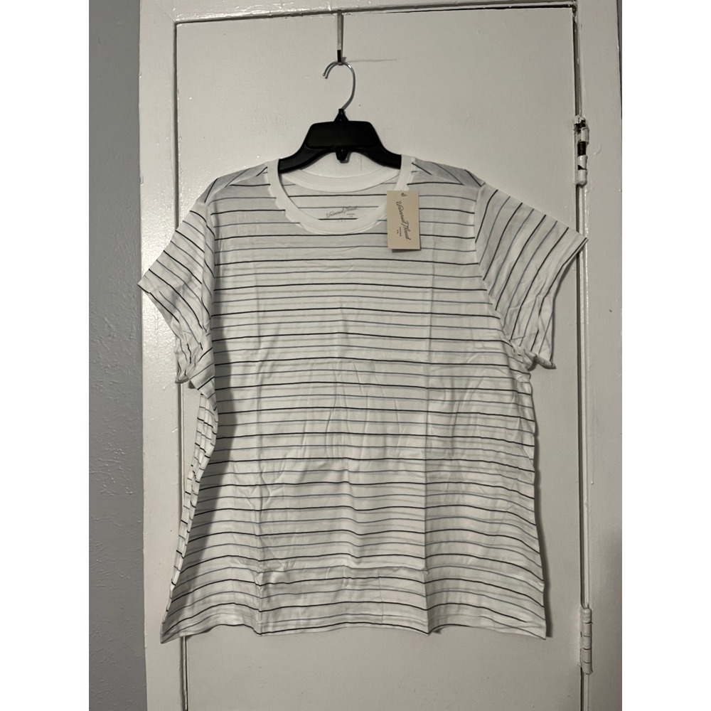 Universal Thread Womens 1X Striped Short Sleeve T-Shirt White Blue 100% Cotton